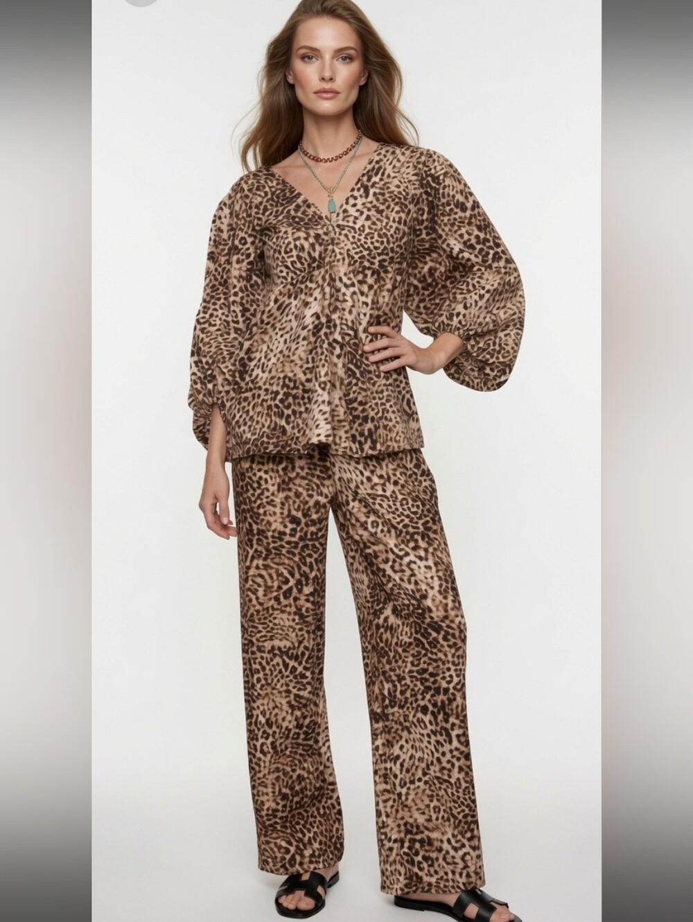 AVRIL FLARED BLOUSE IN SAND (TOP AND PANT SET!)